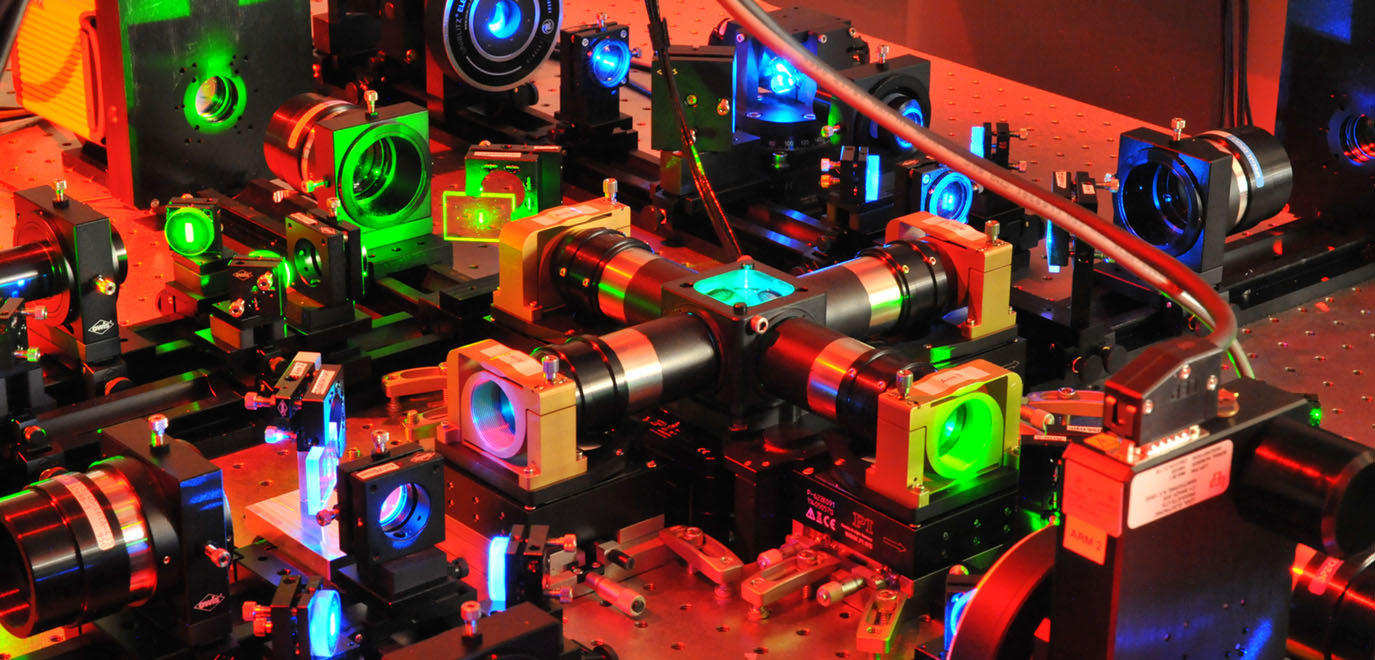 Machinery inside isoview light sheet microscope